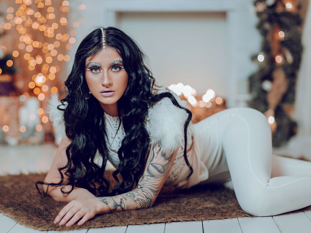 Enter MiaHeaven VIP Show