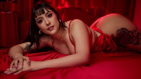 Enter MilaRusso VIP Show