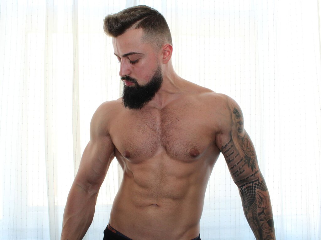 Enter musclerap VIP Show