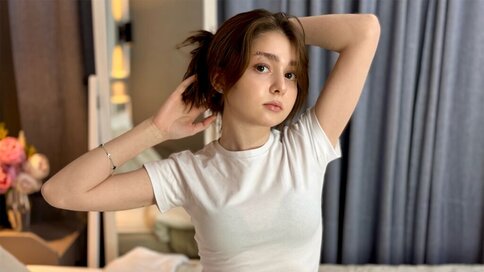 Enter NatalieCroft VIP Show