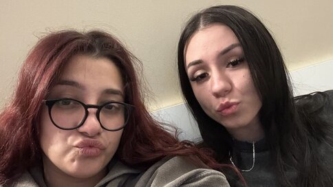 Enter NatyAndZoe VIP Show