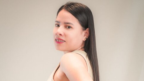 Enter NicolAlvarez VIP Show