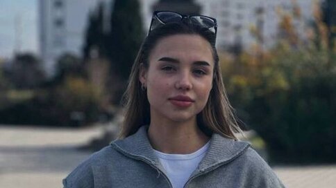 Enter OzellRuthers VIP Show