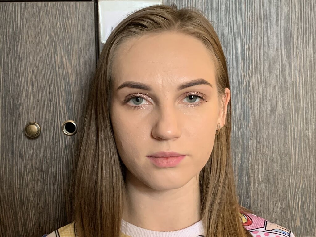 Enter PenySmith VIP Show