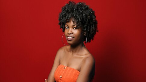 Enter RosahWilson VIP Show