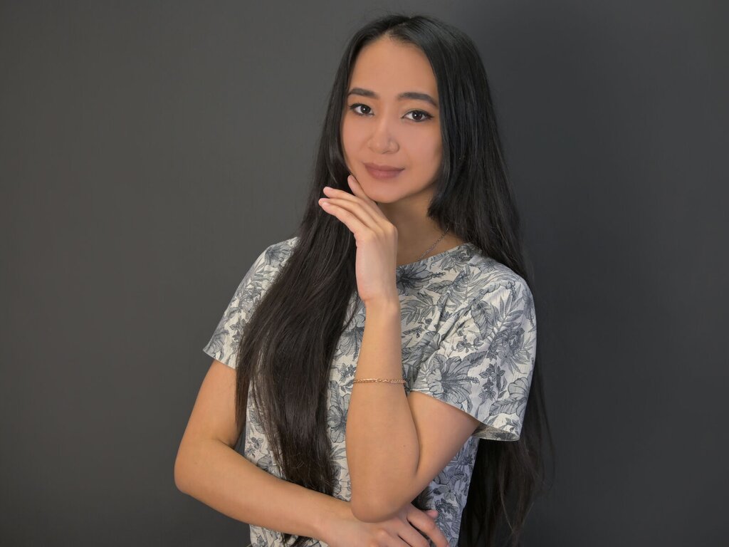 Enter RosalieLee VIP Show