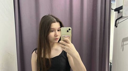 Enter RoxannaMcglory VIP Show