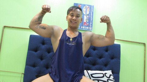 Enter RyanSimons VIP Show