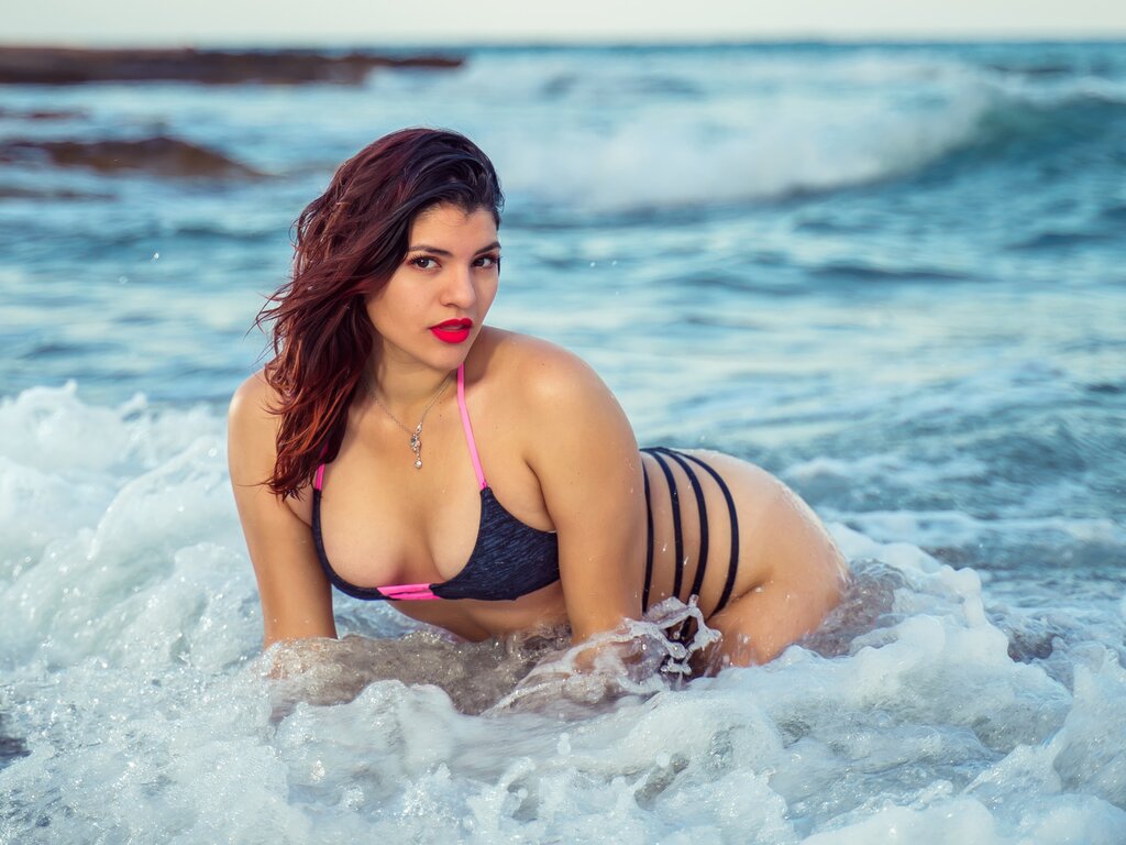 Enter SamantahReed VIP Show