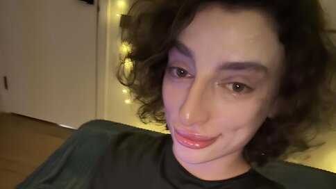 Enter SamiQuinn VIP Show