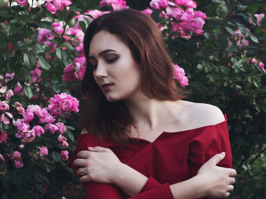 Enter SandraFabulous VIP Show