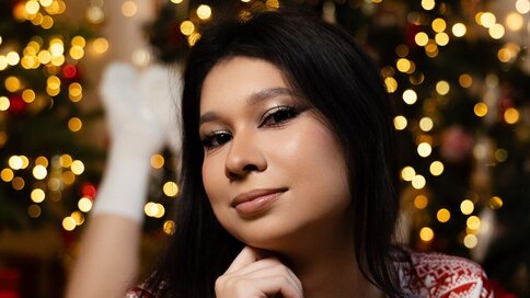 Enter SaraDenar VIP Show