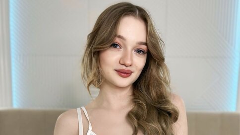 Enter SelinaTorn VIP Show