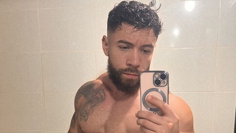 Enter SethCristopher VIP Show