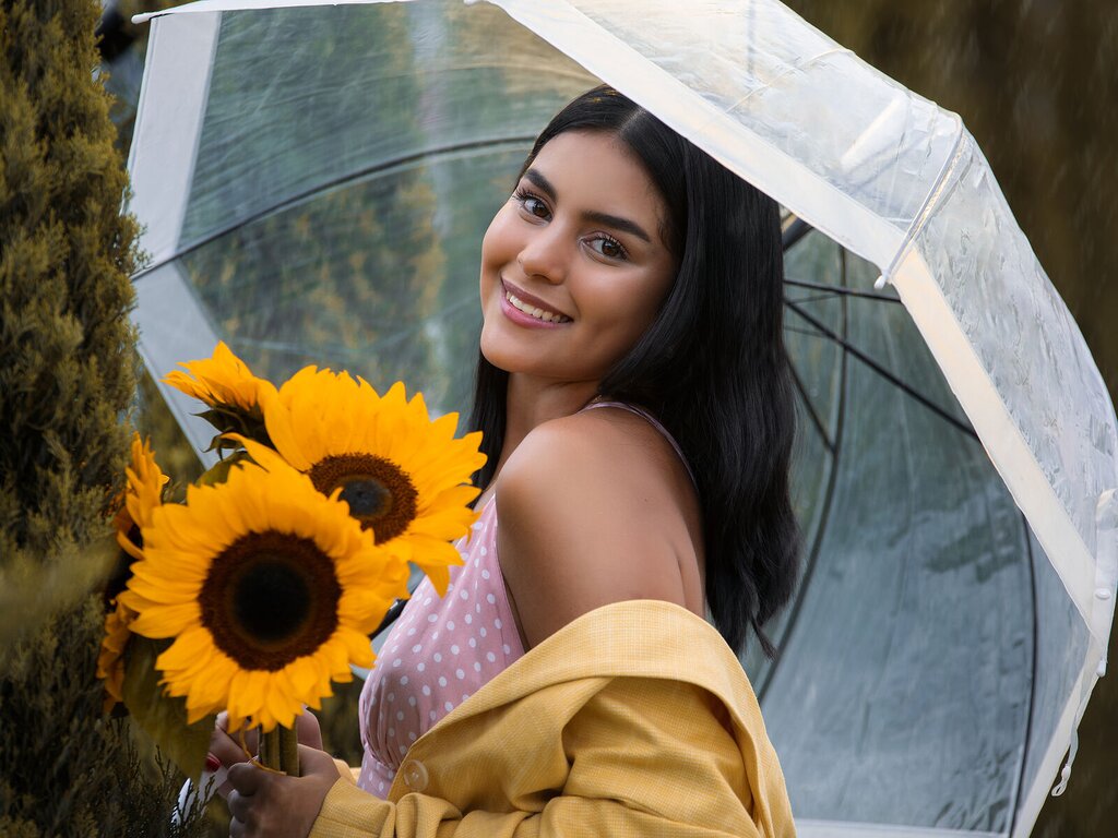 Enter StaceyMartins VIP Show