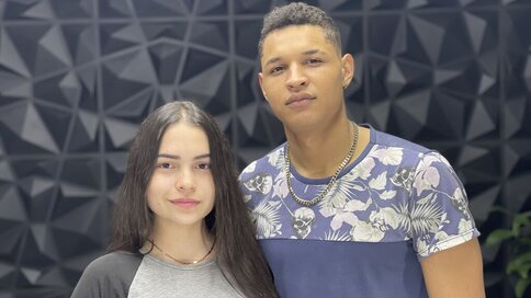 Enter SusanAndRobert VIP Show