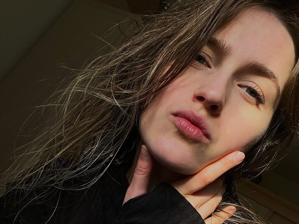 Enter SusiMiran VIP Show