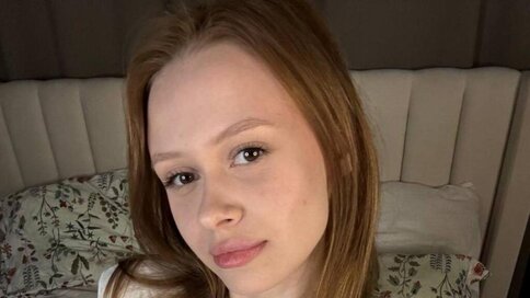 Enter TaraGnagey VIP Show