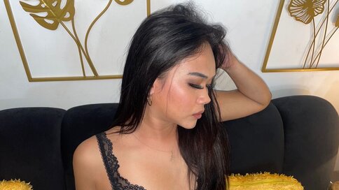 Enter ThaniaLopez VIP Show