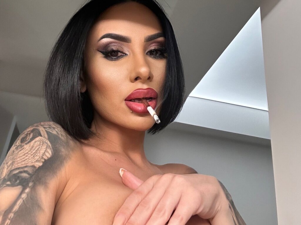 Enter TheaLush VIP Show