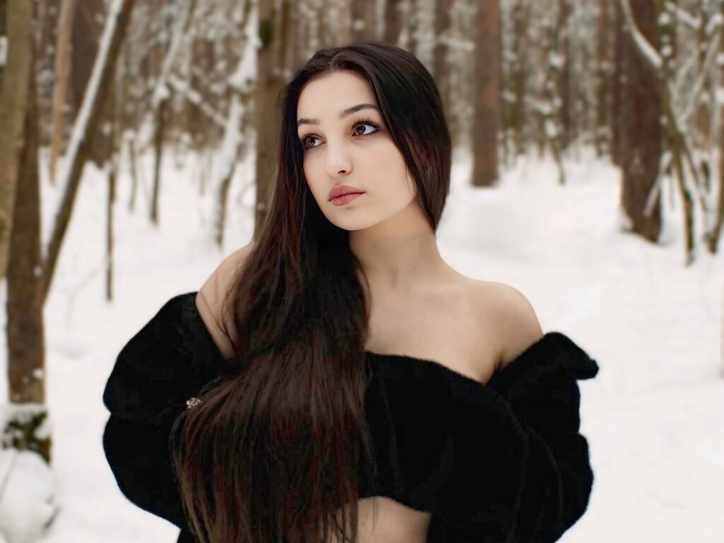 Enter TrulaDemarais VIP Show