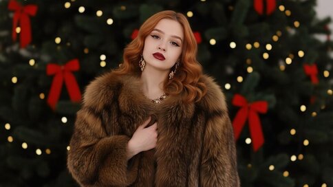 Enter VictoriaMill VIP Show