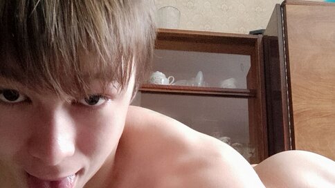 Enter VladOscar VIP Show