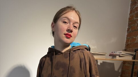 Enter WanetaMahler VIP Show