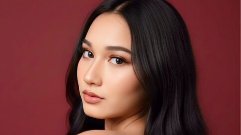 Enter YassieVersoza VIP Show